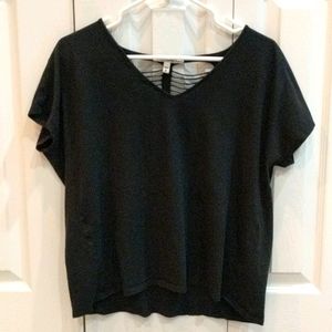 Cutout back Express tee